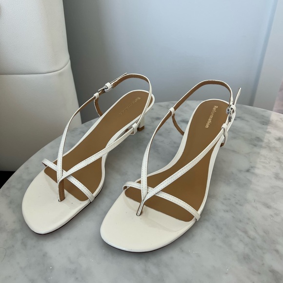 Reformation white kitten heel - Picture 1 of 7